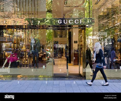 gucci - düsseldorf konigsallee|konigsallee dusseldorf shopping.